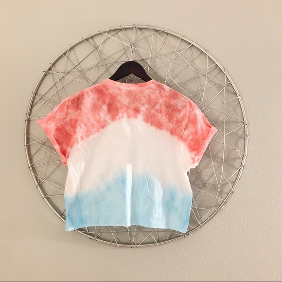 NEW cropped red white and blue tie dye t shirt - Picture 2 of 2